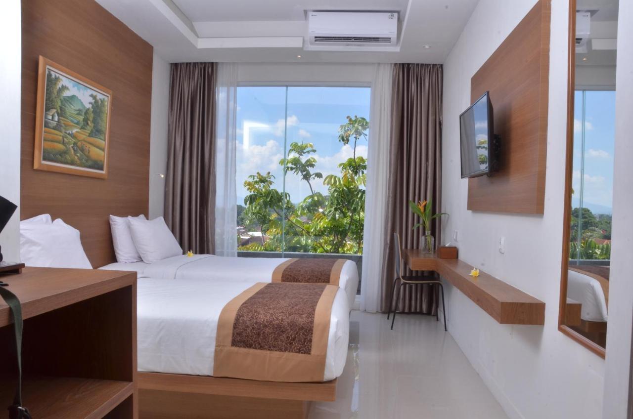 Sunwood Hotel Arianz Mataram Buitenkant foto